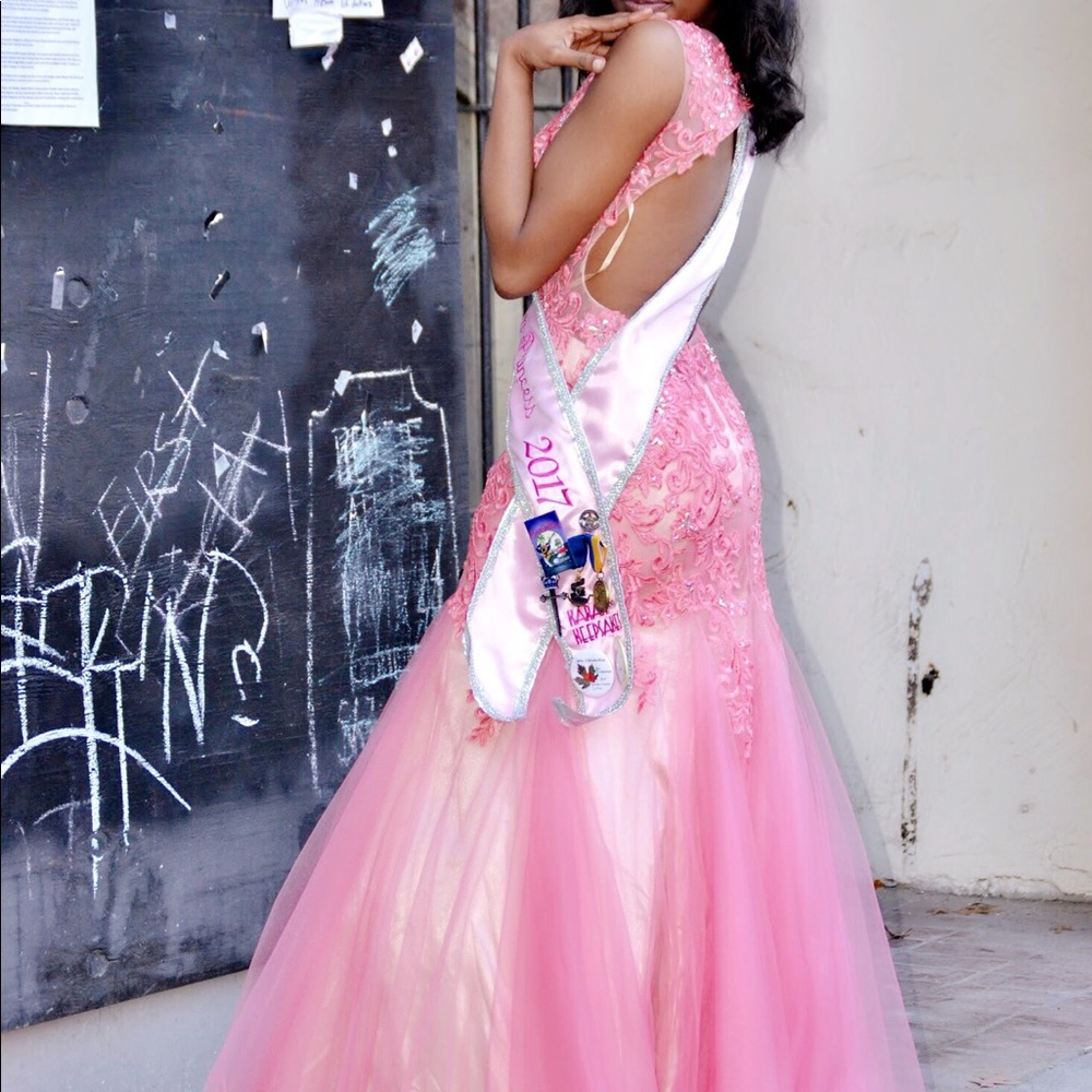 Prom/Pageant dress! - Picture 4 of 4